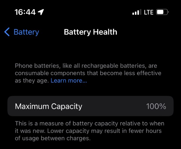 iOS battery health screen